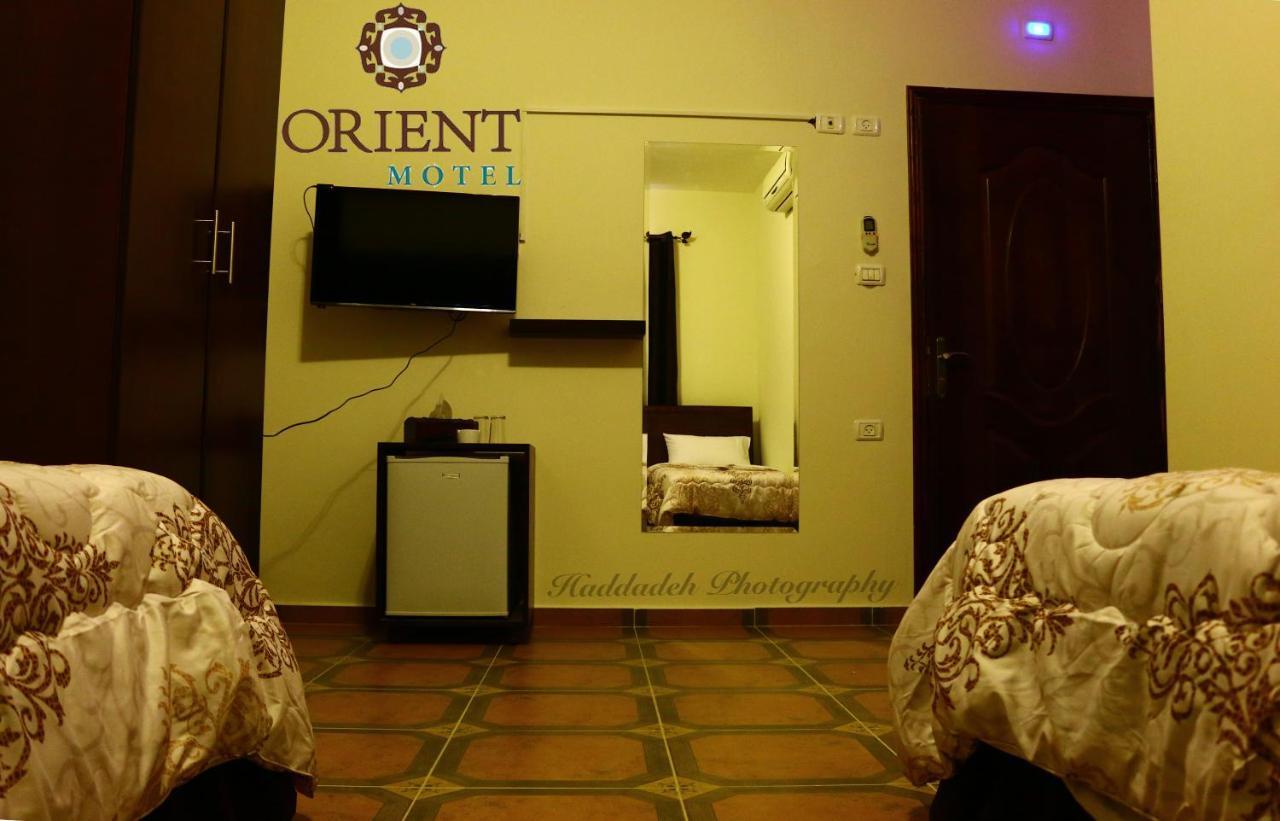 Orient Hotel 纳布卢斯 外观 照片